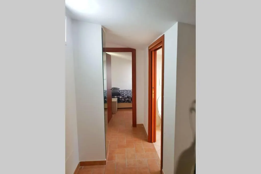 Moonlight Attic/Mansarda Apartment Marino Italy