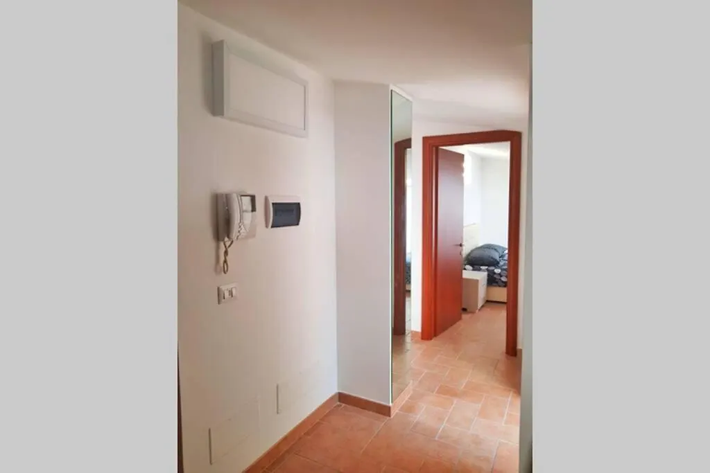 Moonlight Attic/Mansarda Apartment Marino