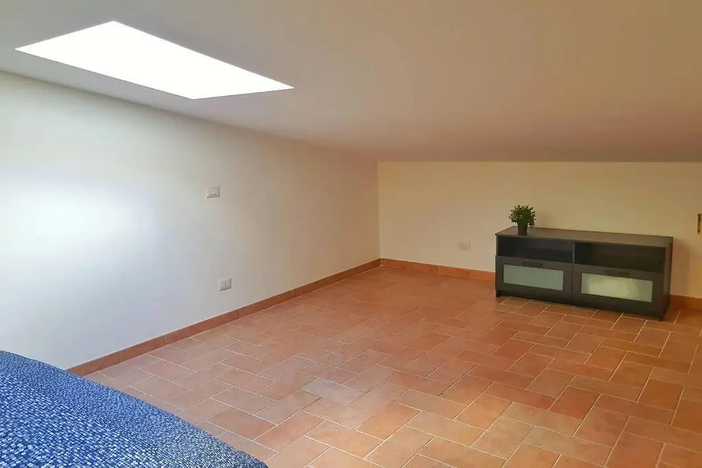 Moonlight Attic/Mansarda Apartment Marino 0*,